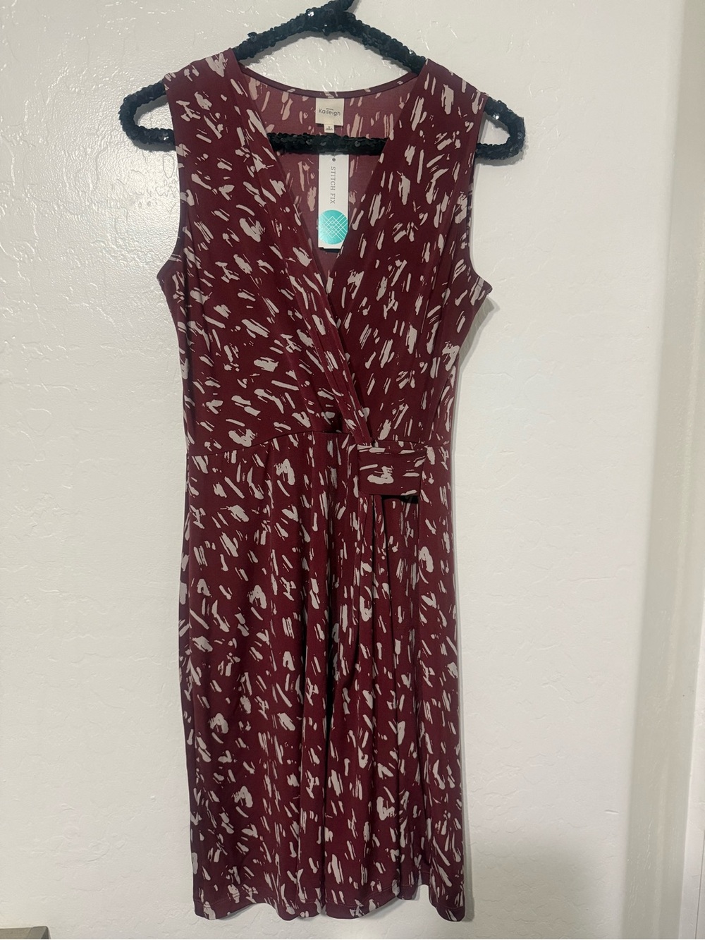 Kaileigh Wine Red Sleeveless Printed Wrap Dress
